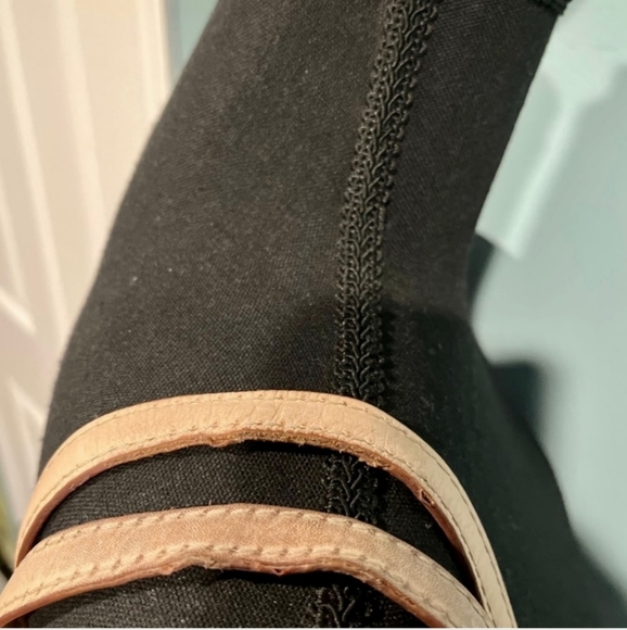 Michael Kors Embossed Snakeskin Tote EUC - Picture 10 of 11